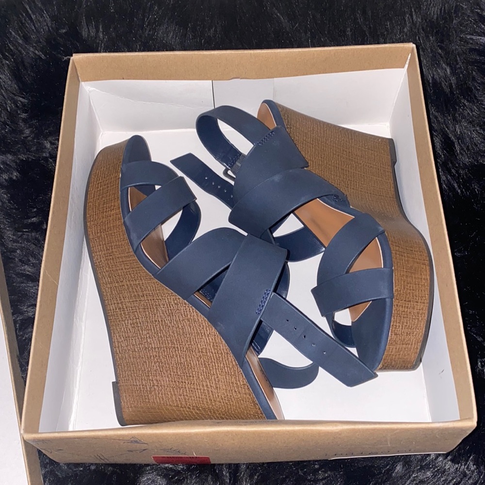 Indigo Rd Blue womens sandals